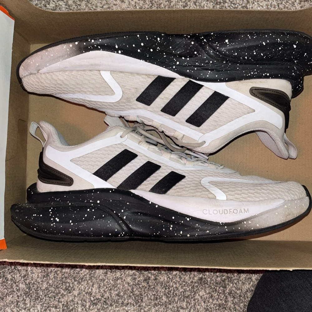Adidas Cloud-foam Shoes S9